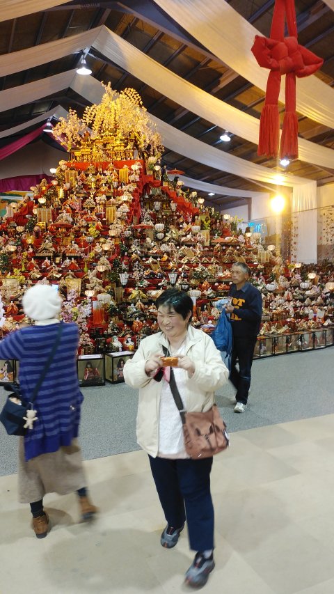 ビッグひな祭り